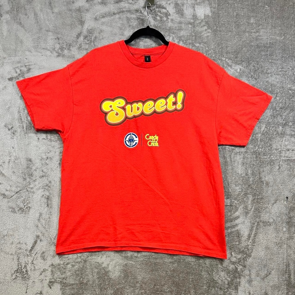 Candy Crush Sweet! Graphic T-Shirt XL Red Gamer Tee Y2K Pop Culture Streetwear
